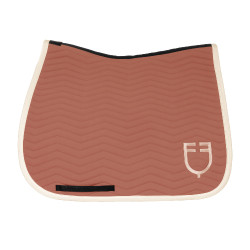 Dressuurdekje Equestro gewatteerd Wave in technische stof Redwood / antiek wit Rood