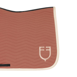 Dressuurdekje Equestro gewatteerd Wave in technische stof Redwood / antiek wit Rood