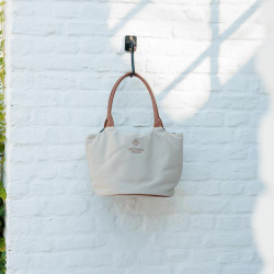 Canvas Grooming Deluxe Verzorgingstas van Kentucky Beige Canvas Grooming Deluxe Verzorgingstas van Kentucky Beige