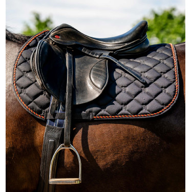 Zadelpad Close Contact Horseware Newmarket Witgoud