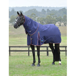 ComFiTec Essential Turnout Weatherbeeta deken 50 g met afneembare hals Marine / bordeaux Blauw