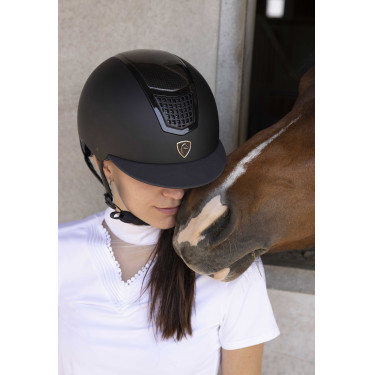 Equithème Airy Helm Zwart / carbon / zwart Equithème Airy Helm Zwart / carbon / zwart
