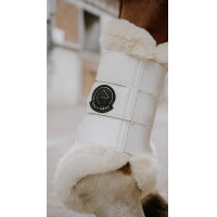 Gesloten peesbeschermers Je t'aime Equithème Snuggy Wit