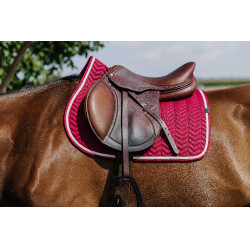Zadelpad Equithème Softypop Bordeaux