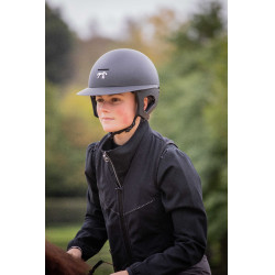 Pénélope matte helm met lange klep Mat zwart Pénélope matte helm met lange klep Mat zwart