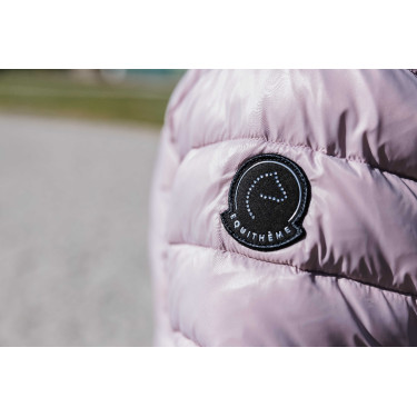 Donsjas Ik hou van je Equithème Lutha Zwart / roze Donsjas Ik hou van je Equithème Lutha Zwart / roze