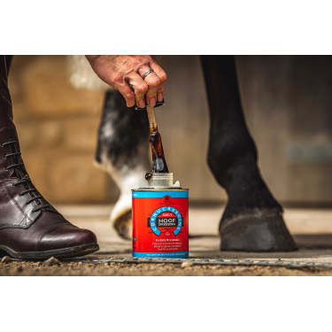 Oliesmeersel voor hoeven Carr & Day & Martin Hoof Dressing Cornucrescine Oliesmeersel voor hoeven Carr & Day & Martin Hoof Dressing Cornucrescine