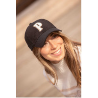 Pénélope Suzanna pet Zwart