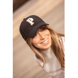 Pénélope Suzanna pet Zwart