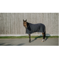 Equithème Drycool deken Marine Marineblauw Equithème Drycool deken Marine Marineblauw
