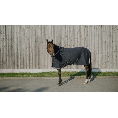 Equithème Drycool deken Marine Marineblauw Equithème Drycool deken Marine Marineblauw