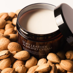 Zachte ledercrème met Amandel Grooming Deluxe Zachte ledercrème met Amandel Grooming Deluxe