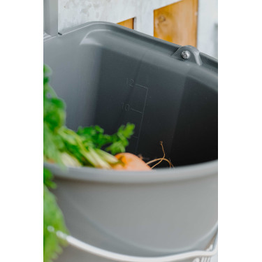 Hippotonic voederbak met haken en handvat Donkergrijs Hippotonic voederbak met haken en handvat Donkergrijs