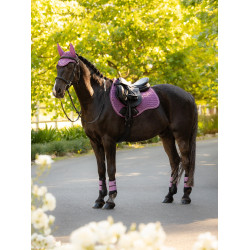 LeMieux Reflective Suede Mixte GP Square Zadeldek Kaasjeskruid Violet LeMieux Reflective Suede Mixte GP Square Zadeldek Kaasjeskruid Violet