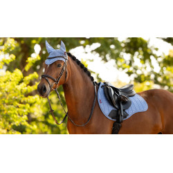 LeMieux Reflective Suede Mixte GP Square Zadeldek Poederblauw LeMieux Reflective Suede Mixte GP Square Zadeldek Poederblauw
