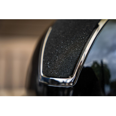 HKM Lady Shield glanzende cap Zwart / zilverkleurig