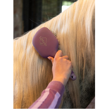 LeMieux Tangle Tidy Plus borstel Kaasjeskruid