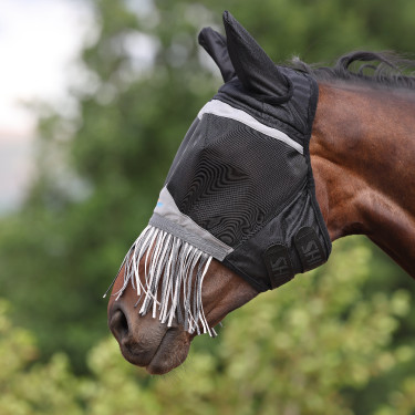 Shires FlyGuard Pro fijnmazig vliegenmasker met oren en neus met franjes Jais