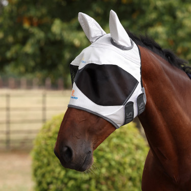 Shires FlyGuard Pro zonneklep vliegenmasker met oren Wit