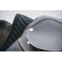 Zadel Eric Thomas Hybrid EK-Confortech Jump Havana Bruin Zadel Eric Thomas Hybrid EK-Confortech Jump Havana Bruin