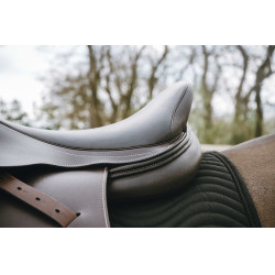 Zadel Eric Thomas Hybrid EK-Confortech Jump Havana Bruin