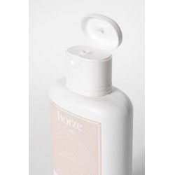 Shampoo met essentiële tea tree-olie Horze Lichtroze krijt