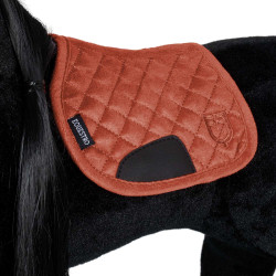 Equestro zadeldekje voor speelgoedpaard Baksteenrood Equestro zadeldekje voor speelgoedpaard Baksteenrood