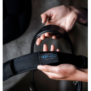 Horseware Ionic Therapy nekbeschermer Zwart