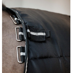 Staldeken Easy-Layer Horseware Plus 200 g Zwart / zwart / zilver Staldeken Easy-Layer Horseware Plus 200 g Zwart / zwart / zilver