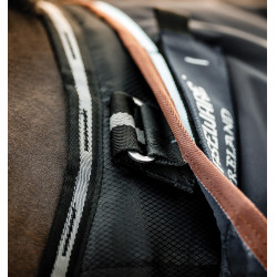 Staldeken Easy-Layer Horseware Plus 200 g Zwart / zwart / zilver Staldeken Easy-Layer Horseware Plus 200 g Zwart / zwart / zilver