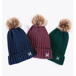Horseware Aura gebreide muts met pompon – ruitersport Horseware Aura gebreide muts met pompon – ruitersport