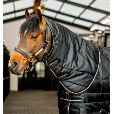 Horseware Easy-Layer staldekenhals 100 g Zwart / zwart / zilver Horseware Easy-Layer staldekenhals 100 g Zwart / zwart / zilver