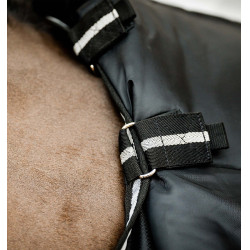 Horseware Easy-Layer staldekenhals 100 g Zwart / zwart / zilver Horseware Easy-Layer staldekenhals 100 g Zwart / zwart / zilver