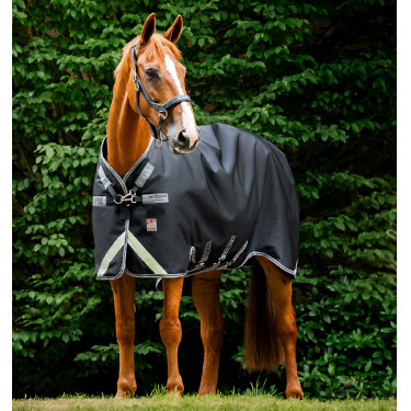 Rambo 1680D winterdeken 450g voor paarden – Horseware