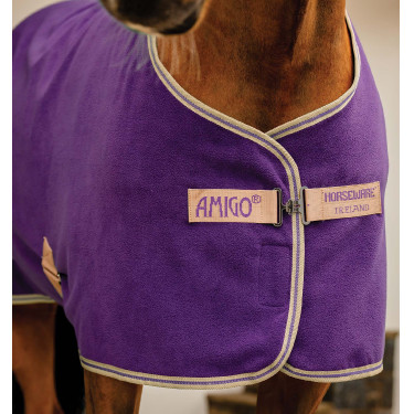 Horseware Amigo Fleece Cooler Deken Winterberry / taupe Violet Horseware Amigo Fleece Cooler Deken Winterberry / taupe Violet