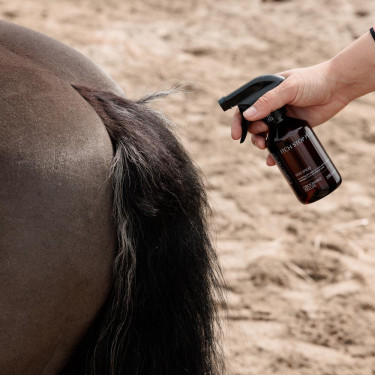 Paardenverzorging: Itch Stop Plus spray tegen jeuk
