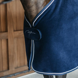 Fleece paardendeken voor transport en cooling Fleece paardendeken voor transport en cooling