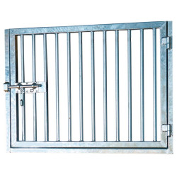 Openslaand getralied raam La Gée voor stal