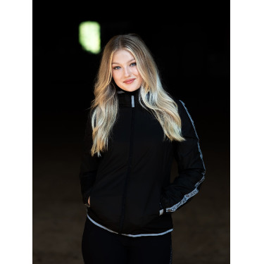 Reflecterende hondenjas voor buiten – Equestrian Stockholm