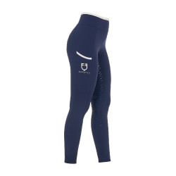 Dameslegging met geperforeerde decoraties