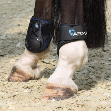 Paarden kootbeschermers Shires Arma Carbon – open front