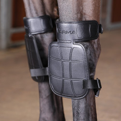Shires ARMA kniebeschermers voor paarden – equitatie