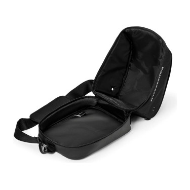 Zwarte helmtas Zwarte helmtas