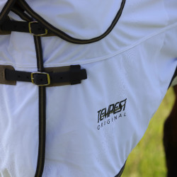 Vliegendeken paard met hals – Shires Tempest Original