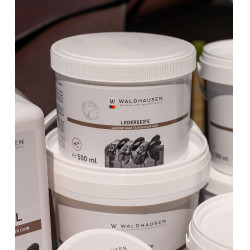 Zadelzeep voor leder 500 ml – Waldhausen | Paardensport
