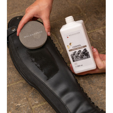 Leerolie voor paardensport Waldhausen 500 ml