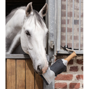 Paardenspeelgoed champagnefles – Waldhausen | Equi-Clic