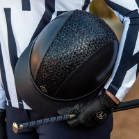 Charles Owen SP8 Plus Leather Look Cap Glanzend zwart