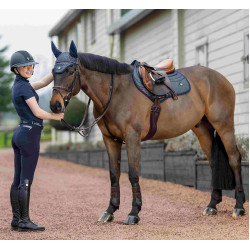 LeMieux Ultra Mesh Close Contact Square zadeldek LeMieux Ultra Mesh Close Contact Square zadeldek
