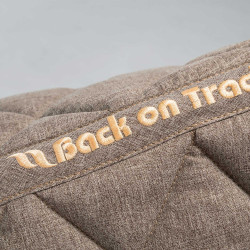 Zadeldek Back on Track Haze Collection Bruin